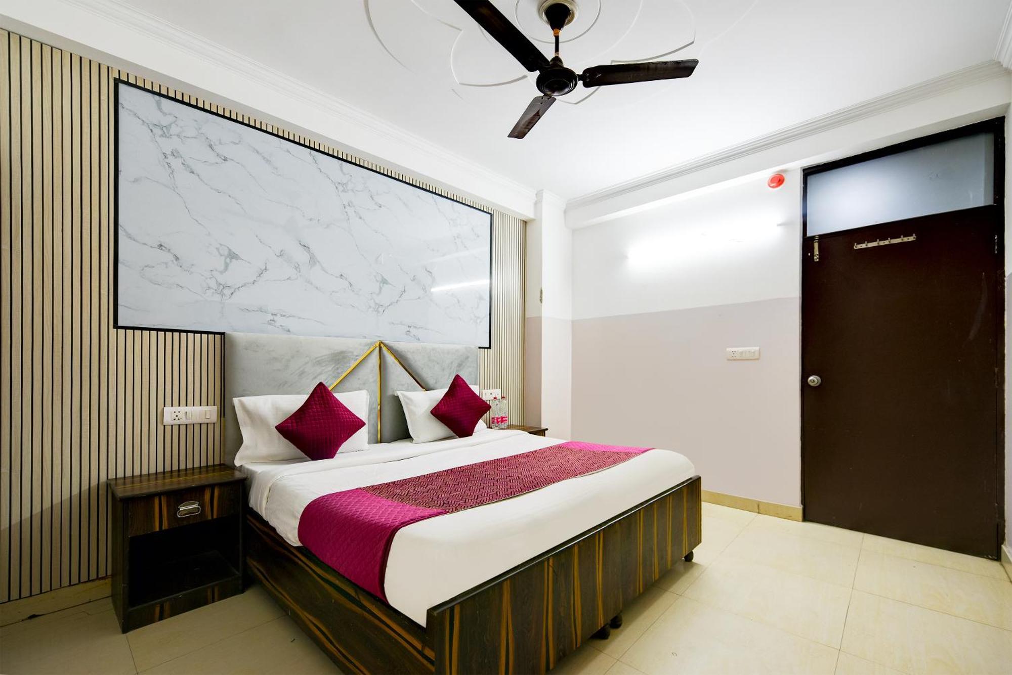 Hotel Galaxy Near Delhi Airport Nové Dillí Exteriér fotografie