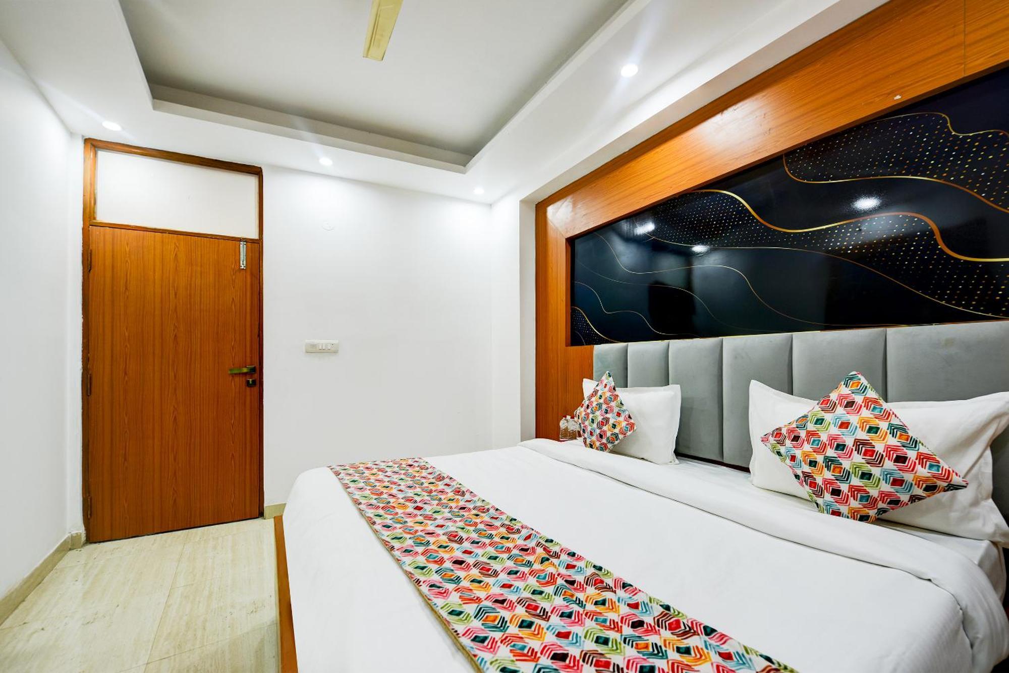 Hotel Galaxy Near Delhi Airport Nové Dillí Exteriér fotografie