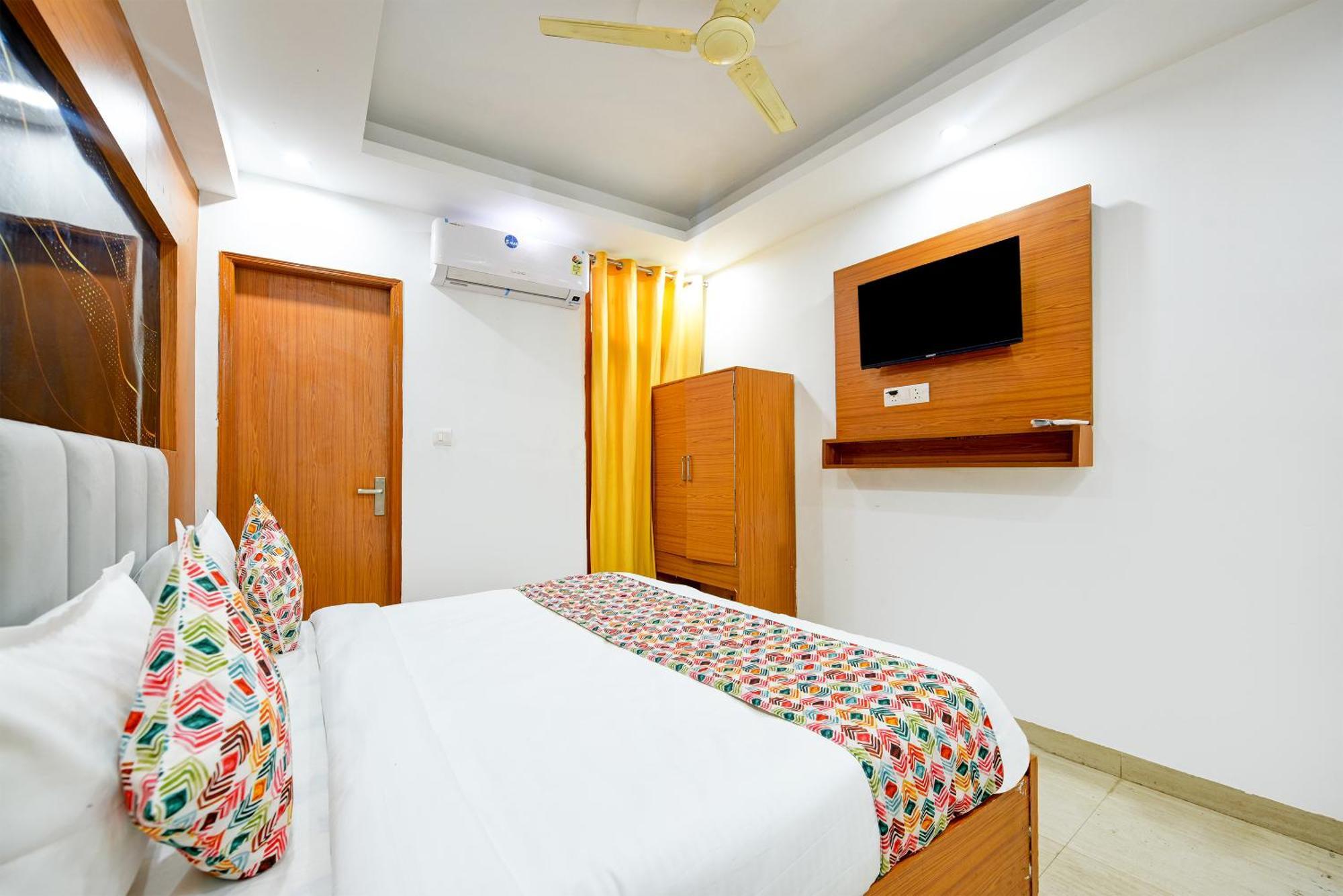 Hotel Galaxy Near Delhi Airport Nové Dillí Exteriér fotografie
